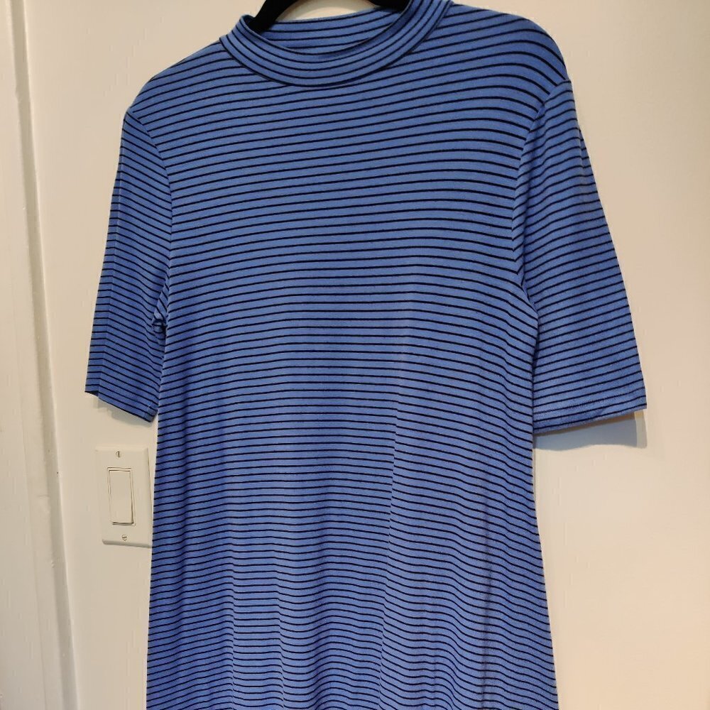 Apt 9 Dress 1/2 sleeve Bl & Blk stripes Sz M soft polyester blend. mock neck